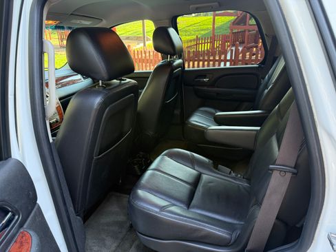 Used 2012 Chevrolet Tahoe LT RWD image 8