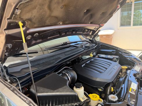 Used 2014 Dodge Grand Caravan SE FWD image 19