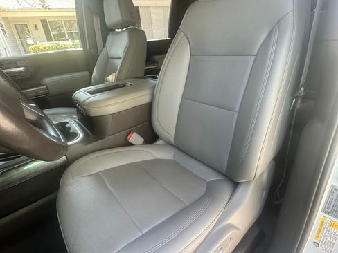 Used 2022 Chevrolet Silverado 3500 LTZ w/ LTZ Plus Package image 10