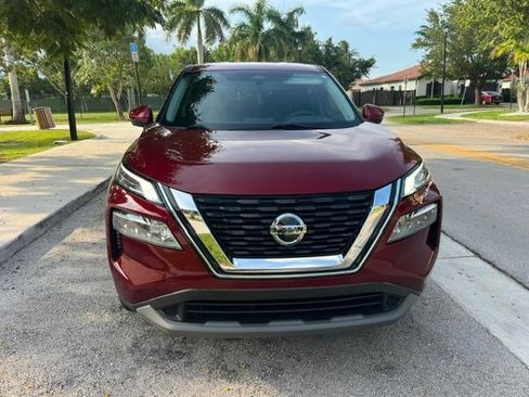 Used 2021 Nissan Rogue SV FWD image 11