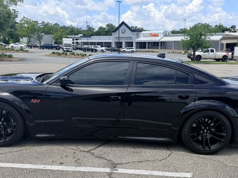 Used 2023 Dodge Charger Scat Pack RWD image 6
