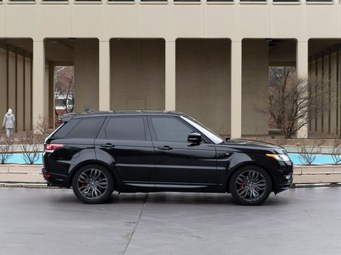 Used 2016 Land Rover Range Rover Sport HST image 1