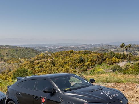 Used 2021 Lamborghini Urus image 8