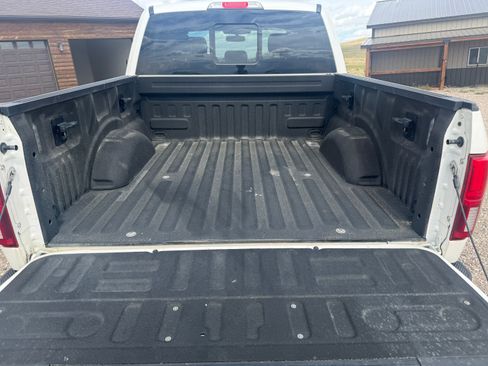Used 2019 Ford F150 Platinum w/ Technology Package AWD/4WD image 8