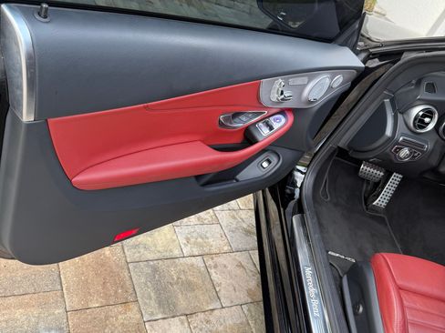 Used 2021 Mercedes-Benz C 300 Coupe image 23
