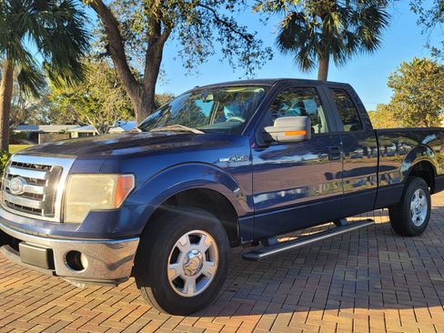 Used 2010 Ford F150 XLT image 10