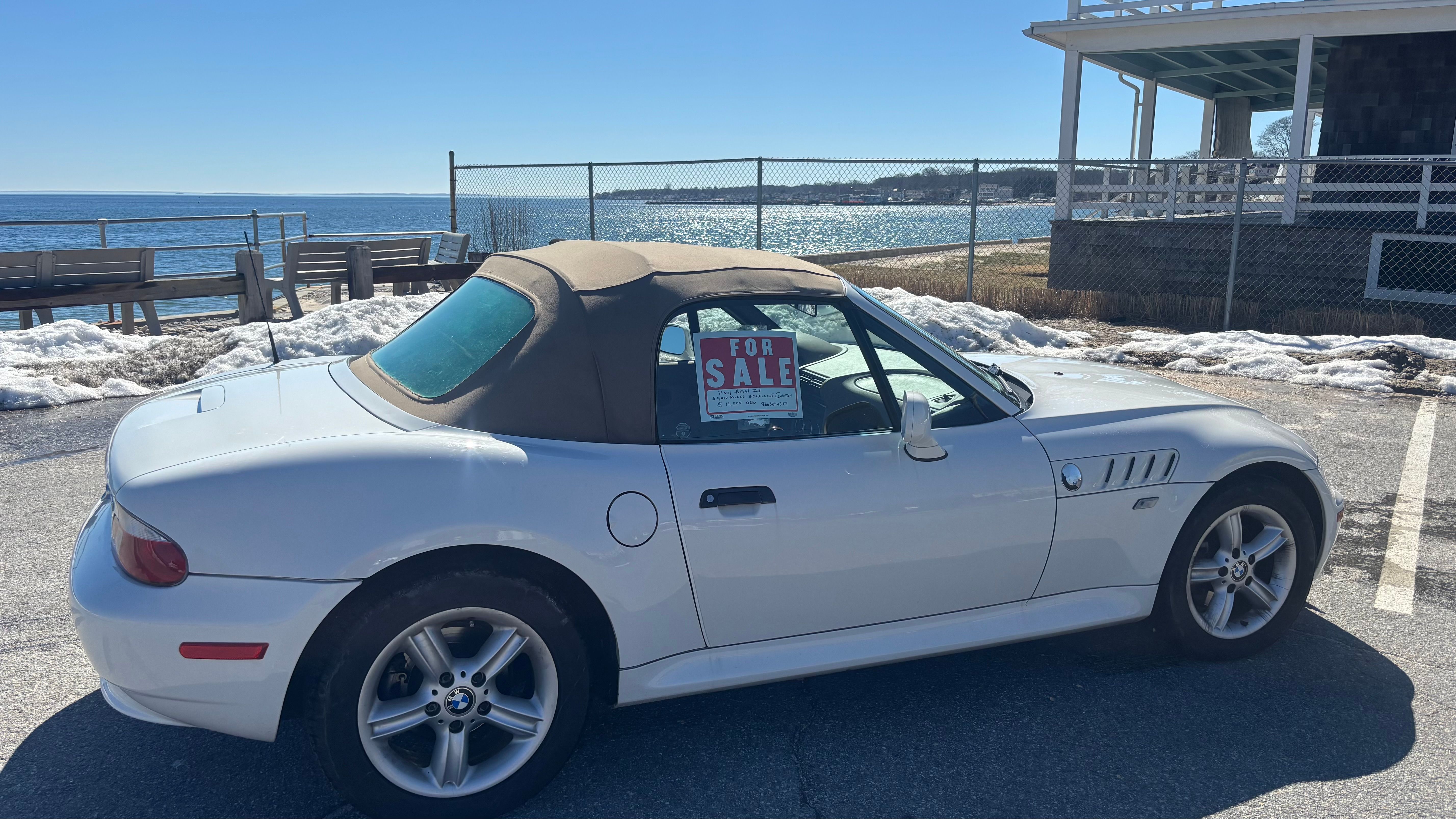 Used 2001 BMW Z3 2.5i RWD image 8