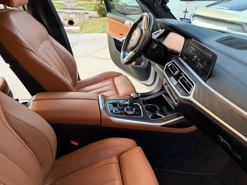 Used 2022 BMW X7 xDrive40i w/ Executive Package AWD/4WD image 10