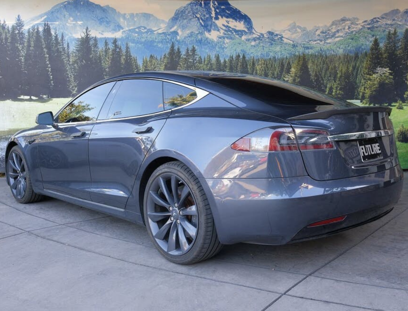Used 2017 Tesla Model S 75 RWD image 5