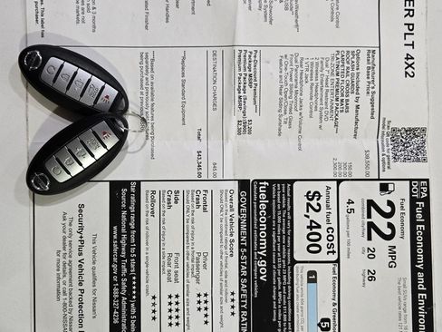 Used 2013 Nissan Pathfinder Platinum w/ Platinum Premium Pkg image 21