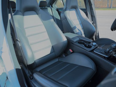 Used 2013 Mercedes-Benz C 63 AMG C 63 AMG Sedan 4D image 18