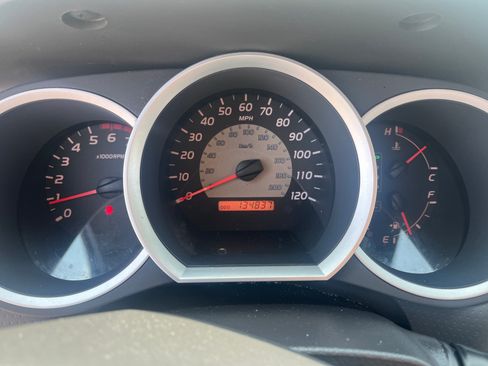 Used 2007 Toyota Tacoma PreRunner image 15