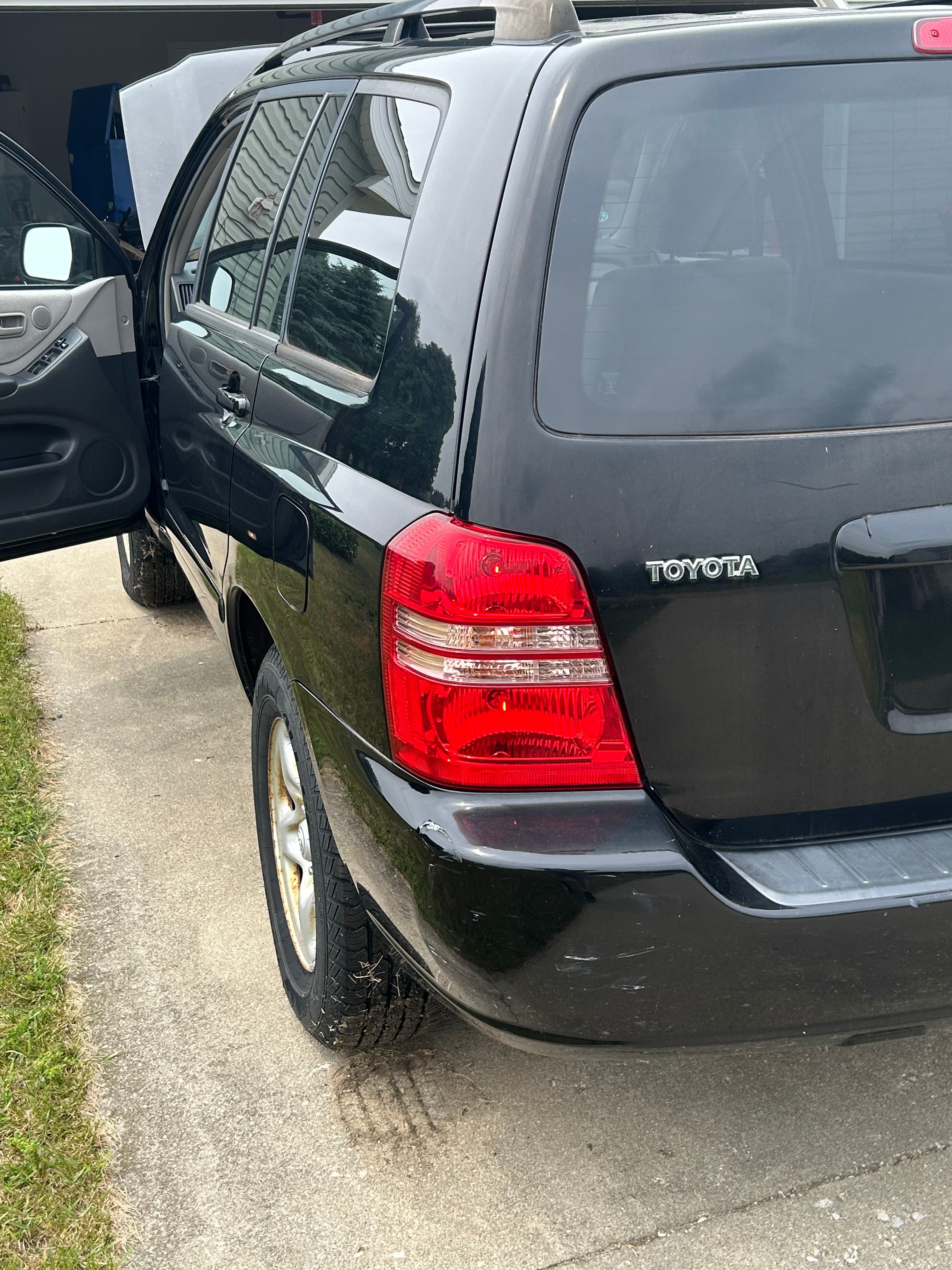 Used 2003 Toyota Highlander 2WD image 4