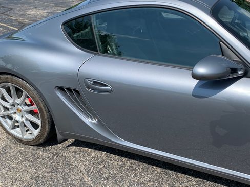 Used 2006 Porsche Cayman S image 2