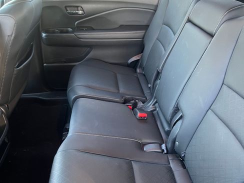 Used 2021 Honda Passport EX-L image 5