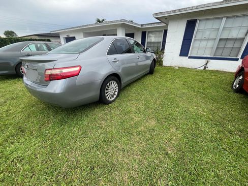 Used 2007 Toyota Camry XLE image 6