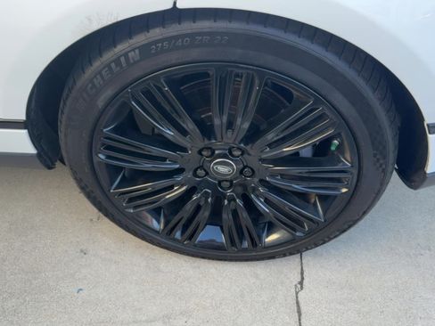 Used 2019 Land Rover Range Rover Supercharged image 4