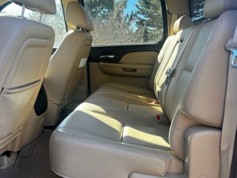 Used 2013 GMC Sierra 3500 Denali image 8