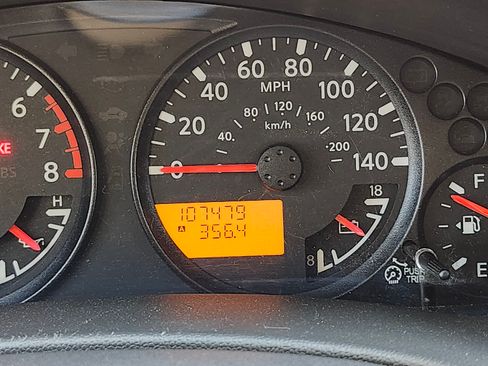 Used 2015 Nissan Frontier SV image 30