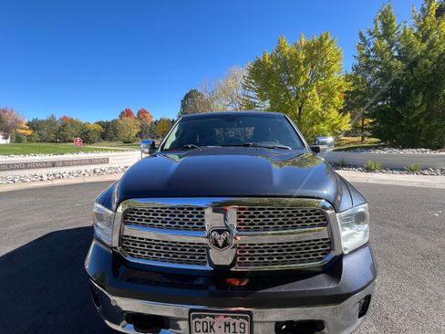 Used 2015 RAM 1500 Laramie w/ Convenience Group image 20