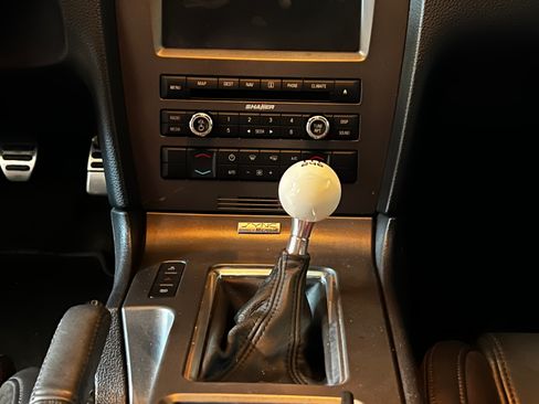 Used 2013 Ford Mustang Shelby GT500 image 16