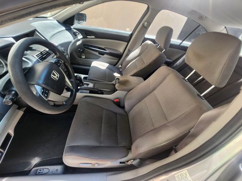 Used 2012 Honda Accord LX image 14