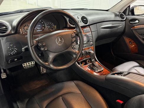 Used 2006 Mercedes-Benz CLK 350 Coupe image 11