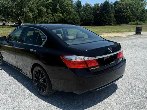 Used 2014 Honda Accord EX image 12