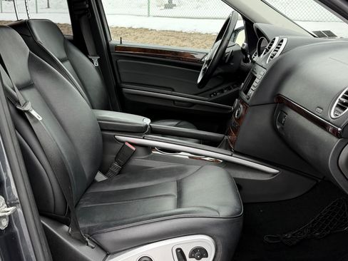 Used 2011 Mercedes-Benz GL 450 4MATIC w/ Premium 1 Pkg image 17