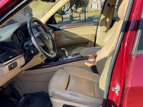 Used 2012 BMW X5 xDrive35i image 5