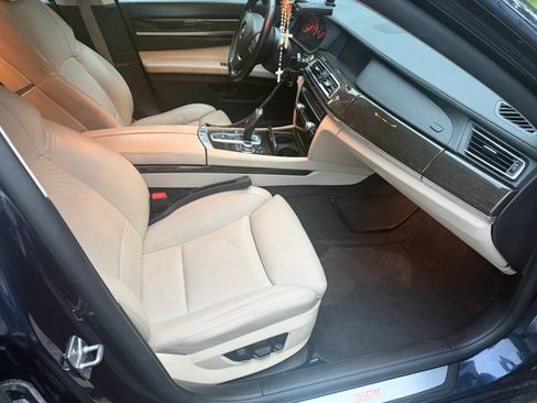 Used 2012 BMW 750Li xDrive AWD/4WD image 9