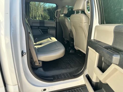 Used 2015 Ford F150 XL w/ Equipment Group 101A Mid image 10