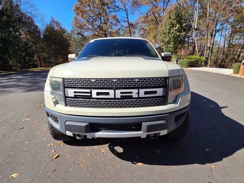 Used 2013 Ford F150 Raptor w/ Luxury Equipment Group image 9