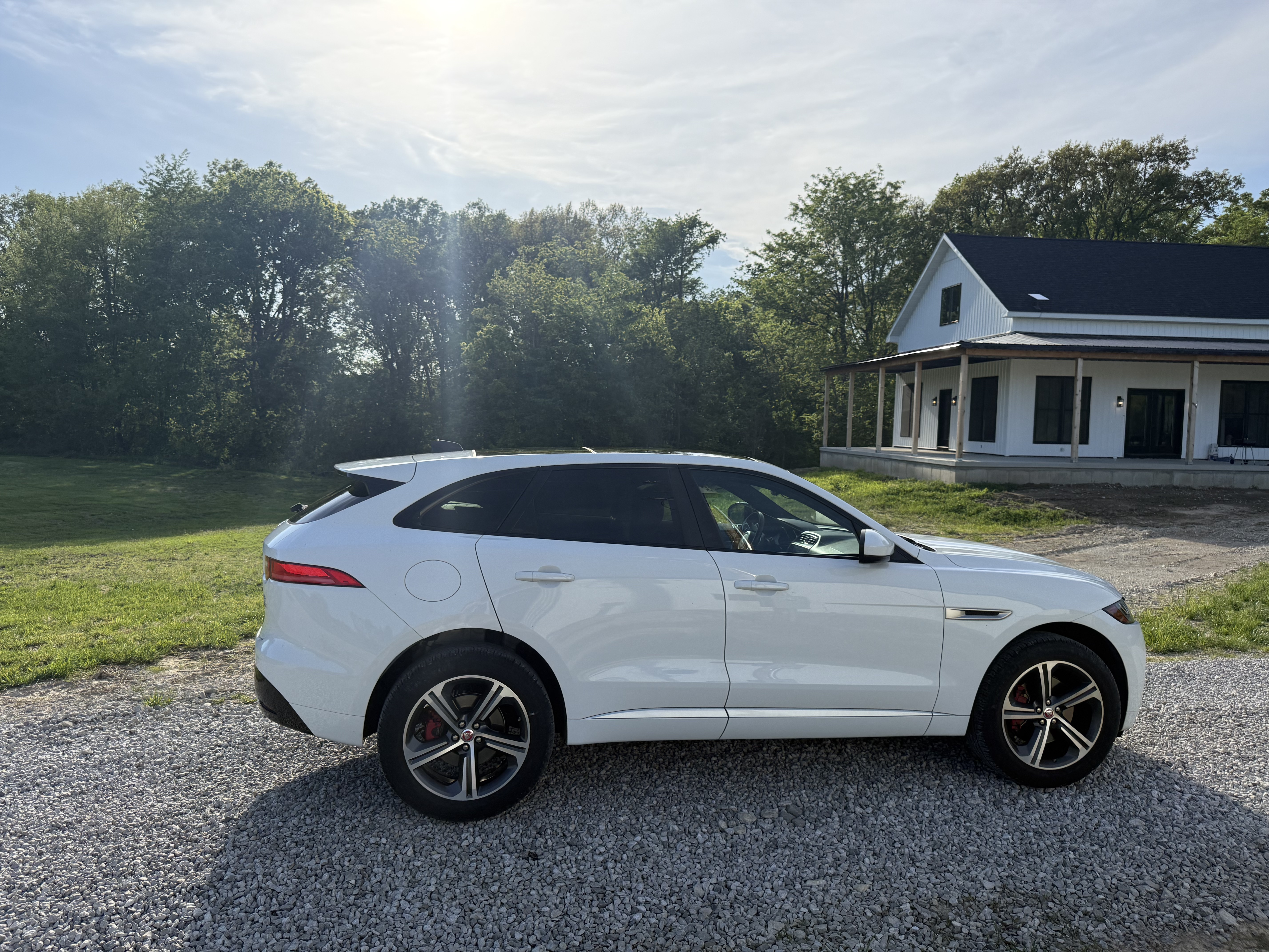 Used 2020 Jaguar F-PACE S AWD/4WD image 2