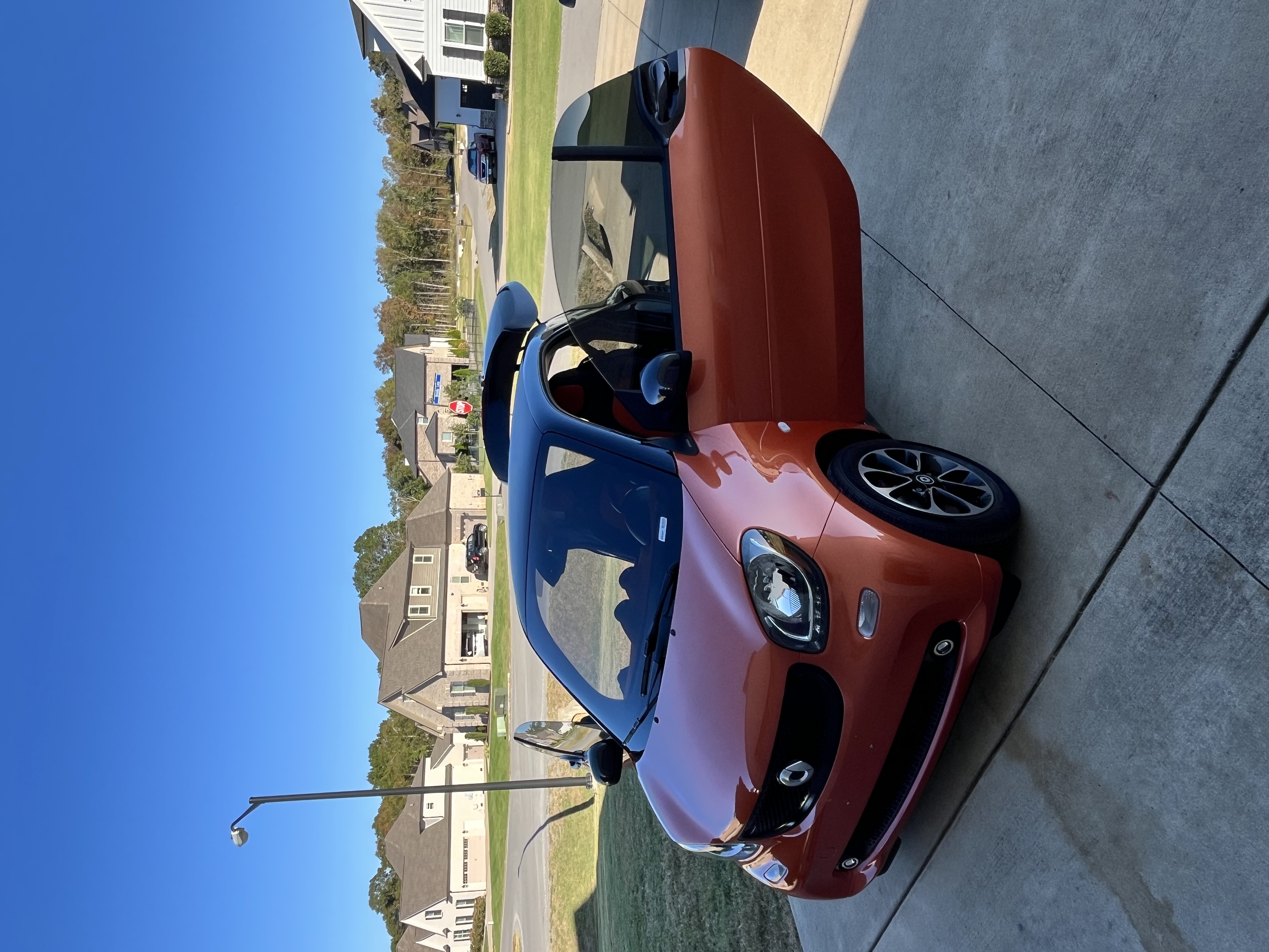 Used 2016 smart fortwo passion RWD image 5