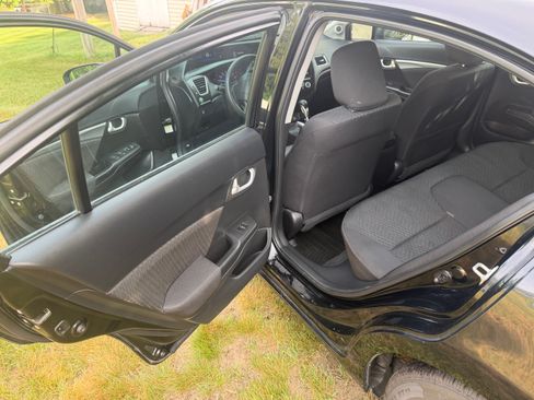 Used 2015 Honda Civic EX image 6