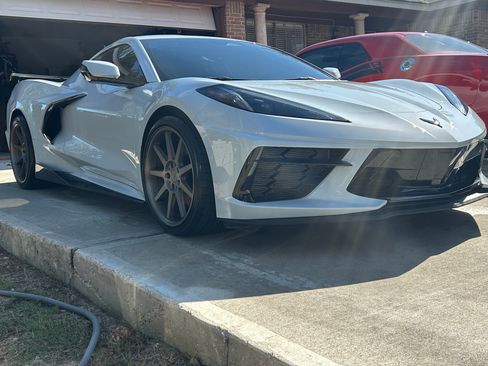 Used 2024 Chevrolet Corvette Stingray Coupe w/ Z51 Performance Package RWD image 5