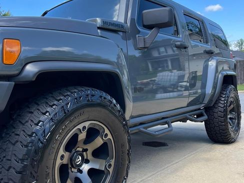 Used 2008 HUMMER H3 Alpha AWD/4WD image 6