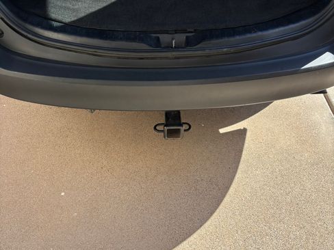 Used 2013 Toyota RAV4 XLE image 21