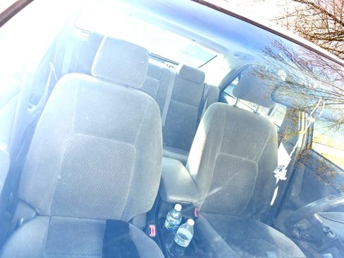 Used 2002 Toyota Camry LE image 15