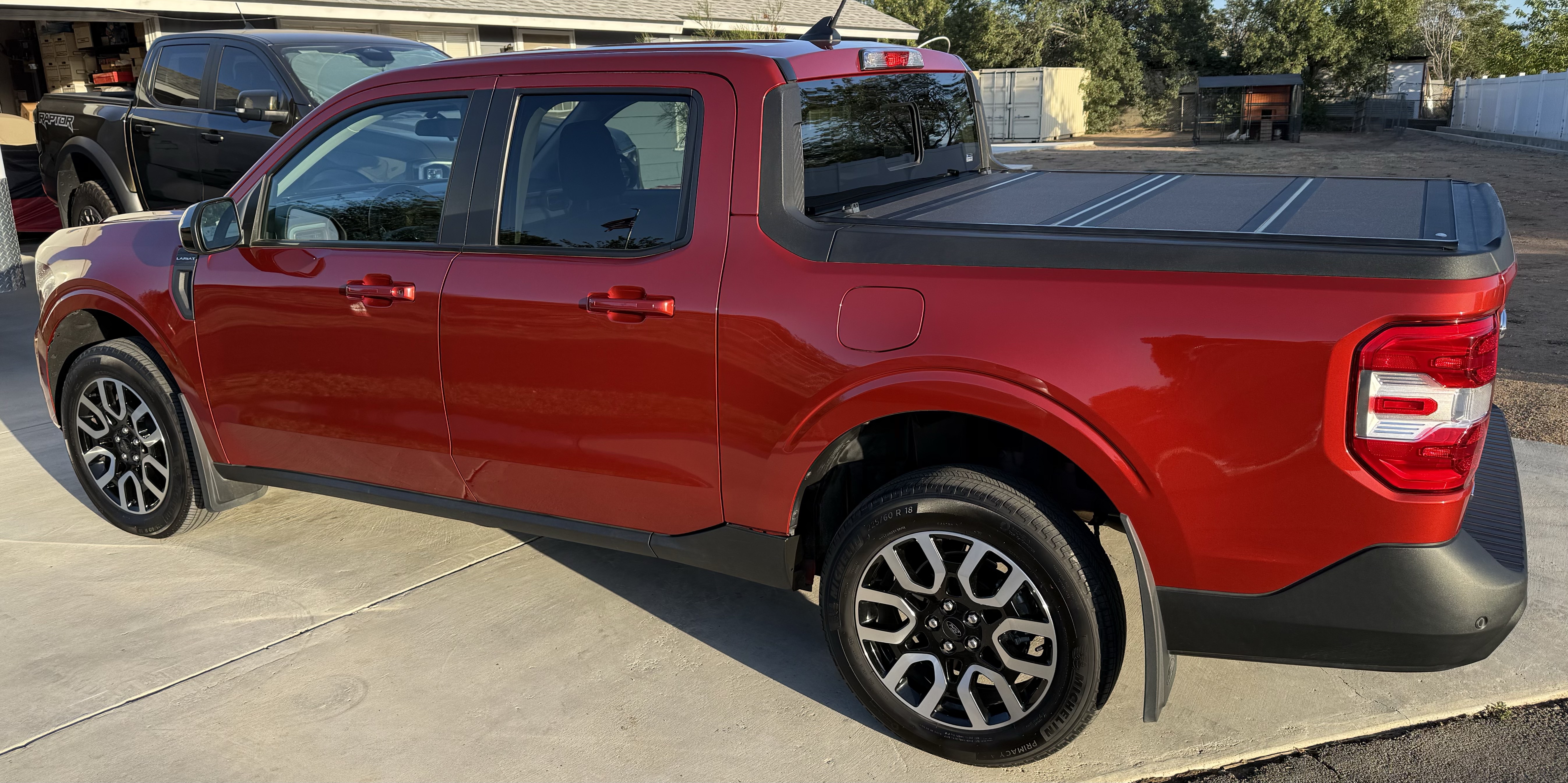 Used 2024 Ford Maverick Lariat FWD image 8