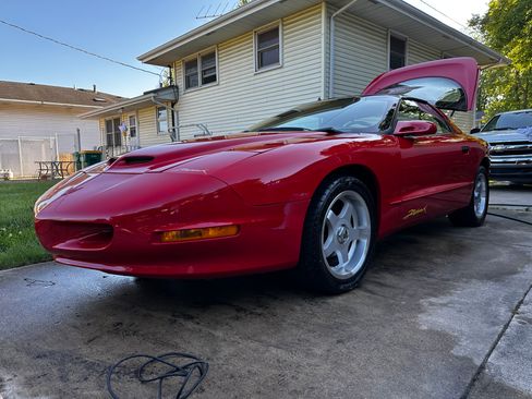 Used 1994 Pontiac Firebird Formula RWD image 29