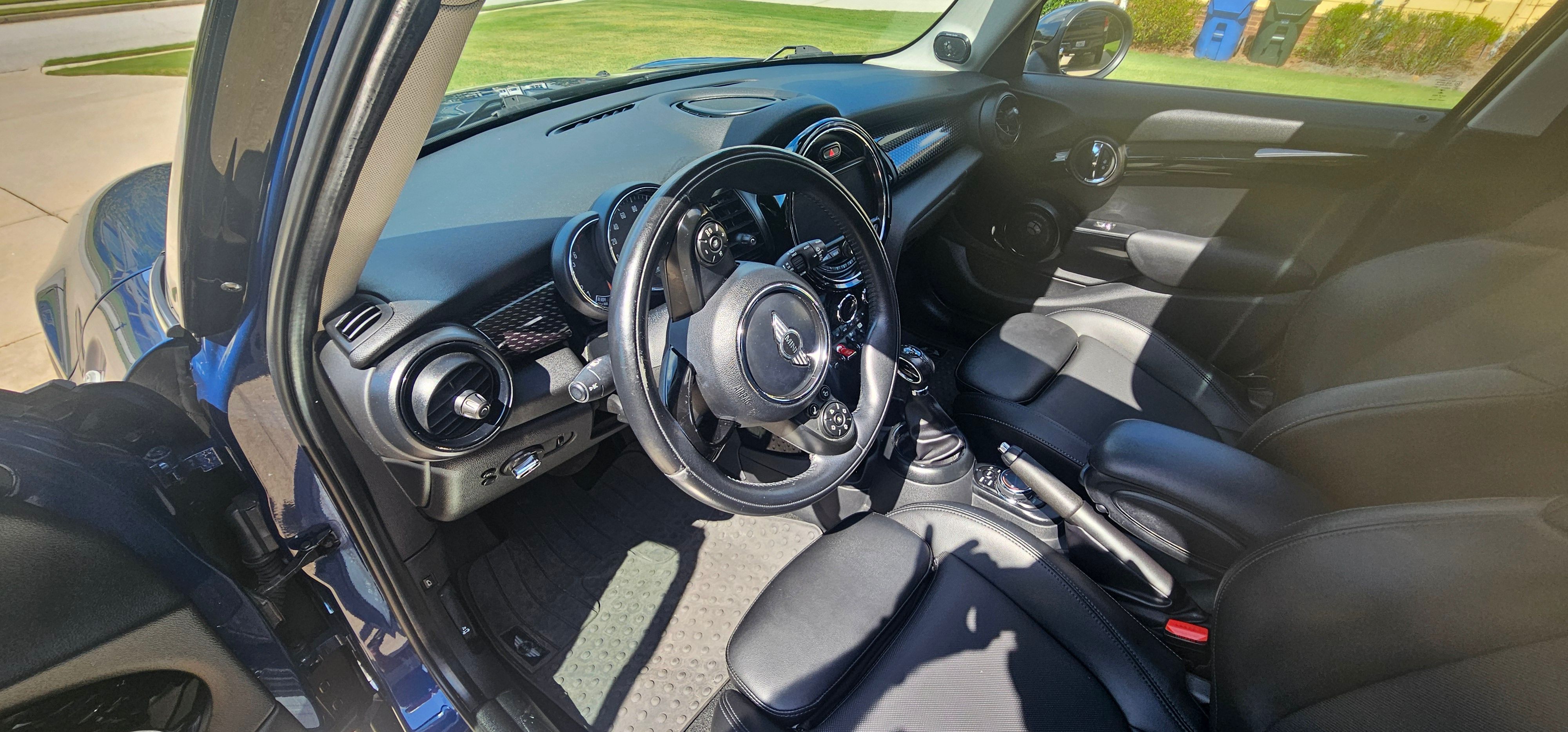 Used 2018 MINI Cooper S FWD image 5