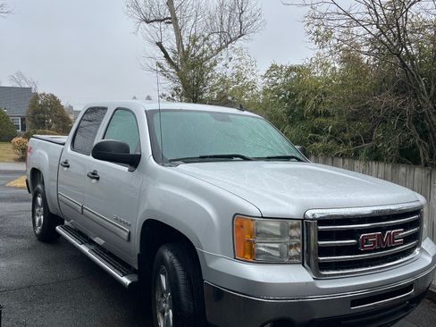 Used 2012 GMC Sierra 1500 SLE w/ Power Tech Package image 1