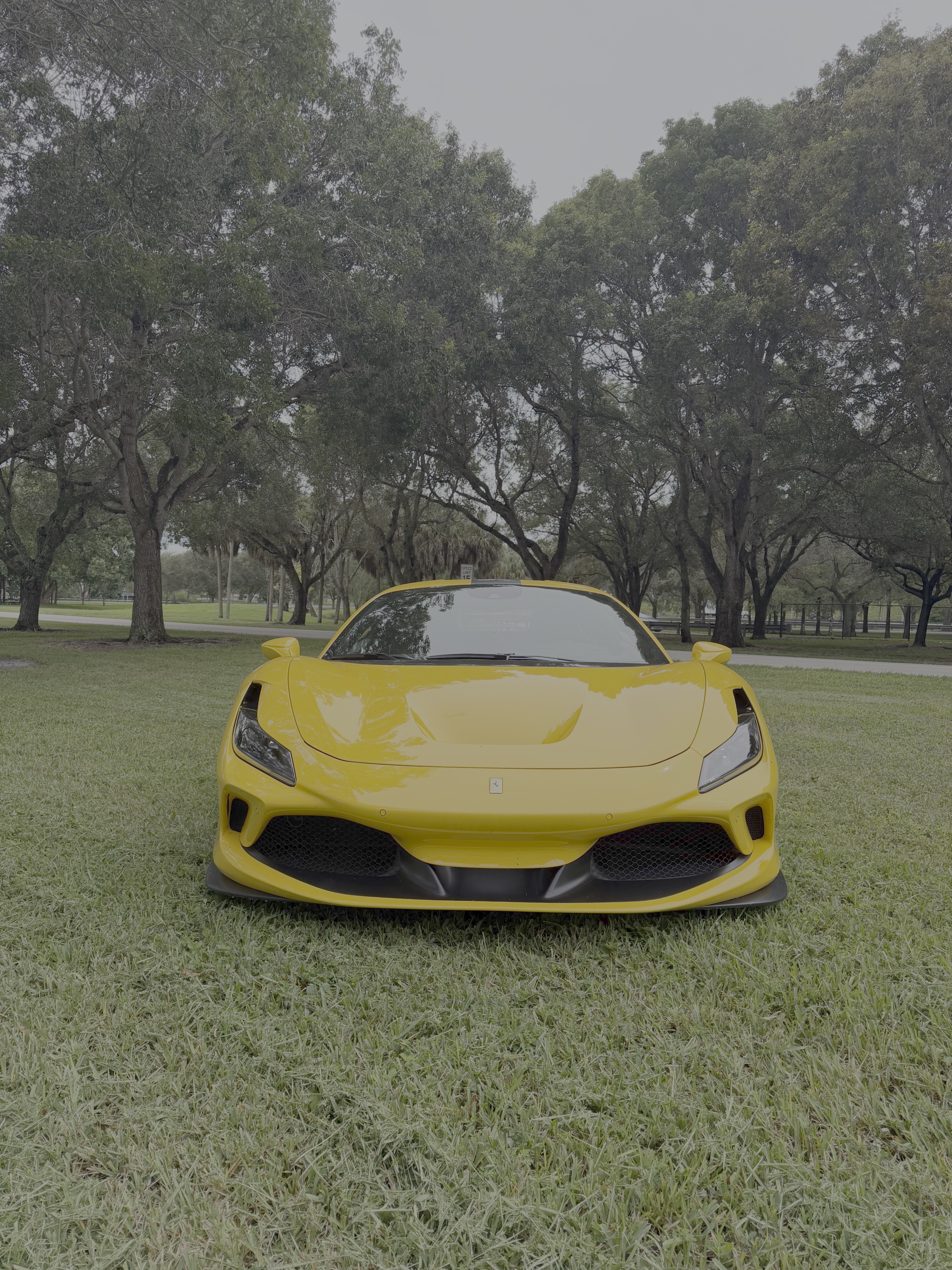 Used 2020 Ferrari F8 Tributo RWD image 5