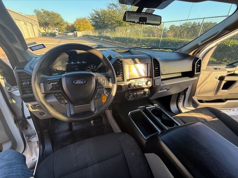 Used 2019 Ford F150 XL w/ Equipment Group 101A Mid image 2