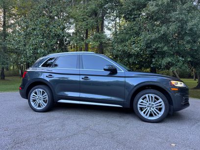 Used 2018 Audi Q5 2.0T Premium Plus w/ Premium Plus Package