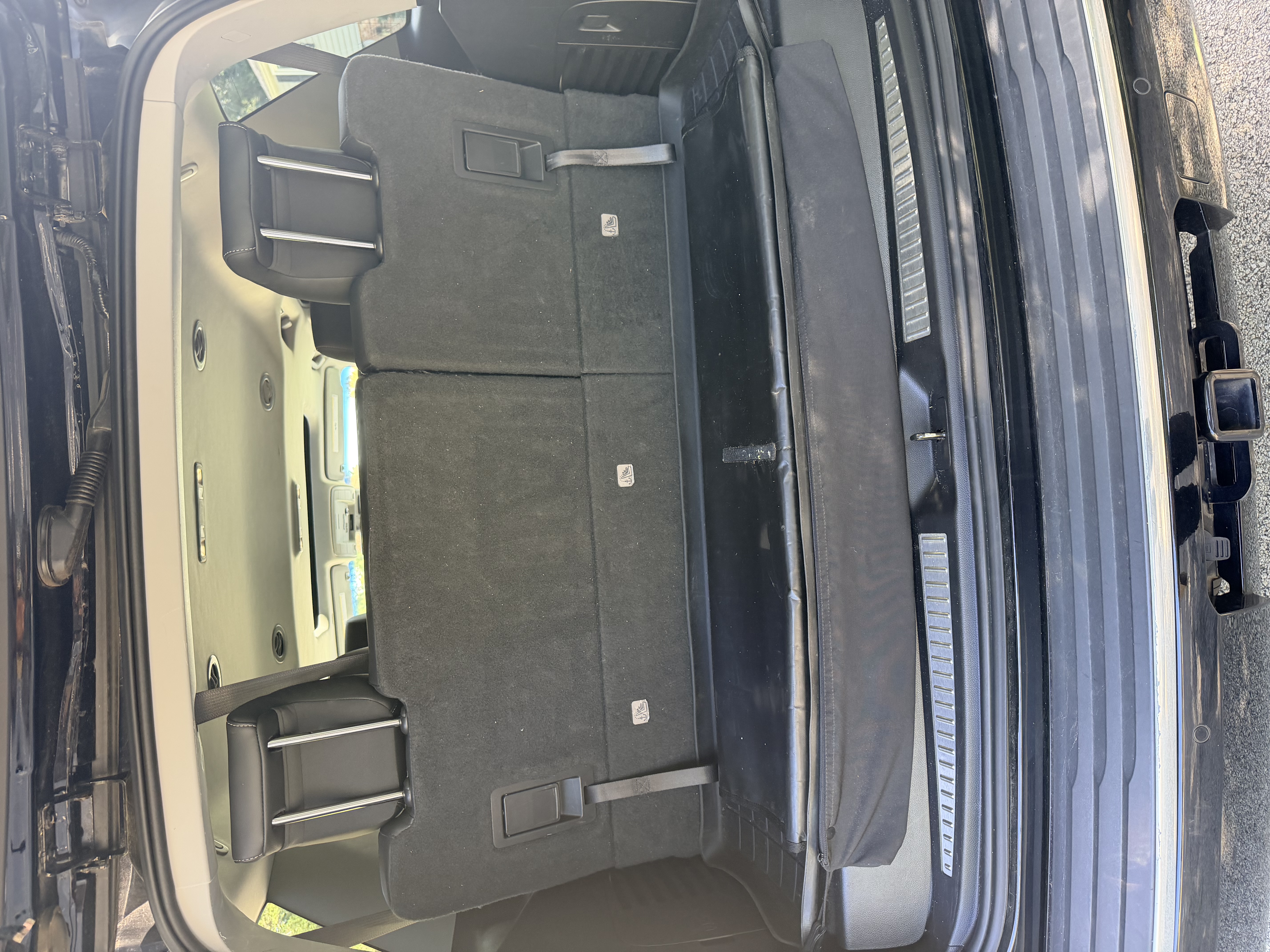 Used 2019 Chevrolet Tahoe LT AWD/4WD image 21