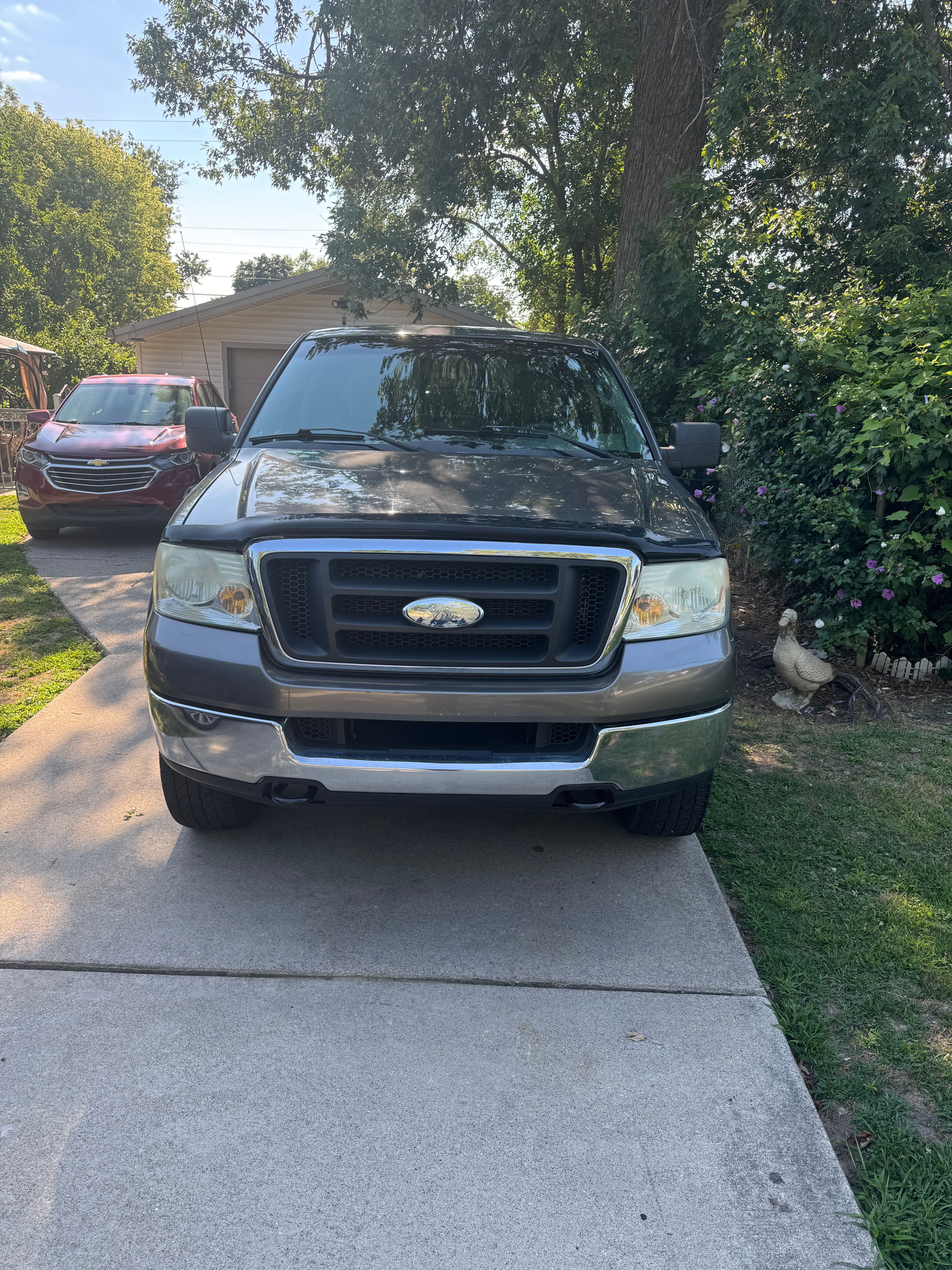 Used 2005 Ford F150 XLT AWD/4WD image 1