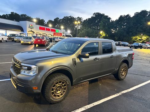 Used 2022 Ford Maverick XL w/ Equipment Group 100A Standard AWD/4WD image 11